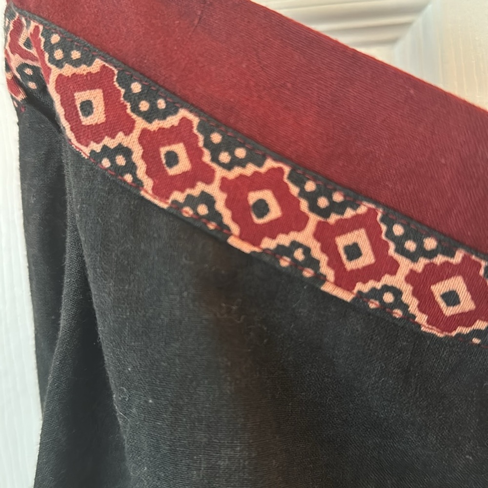 Patterned skirt - Picture 3 of 5